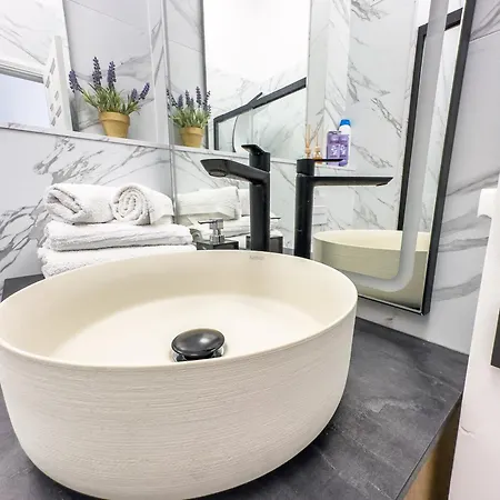 Infinity Ocean View Appartement *